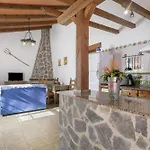 Holiday home Cortijo Entrepinares Conil De La Frontera