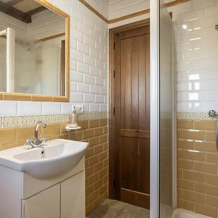 Cortijo Entrepinares * Conil De La Frontera